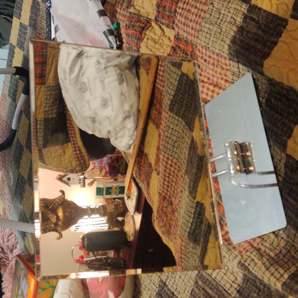 Table mirror - Picture 2 of 2